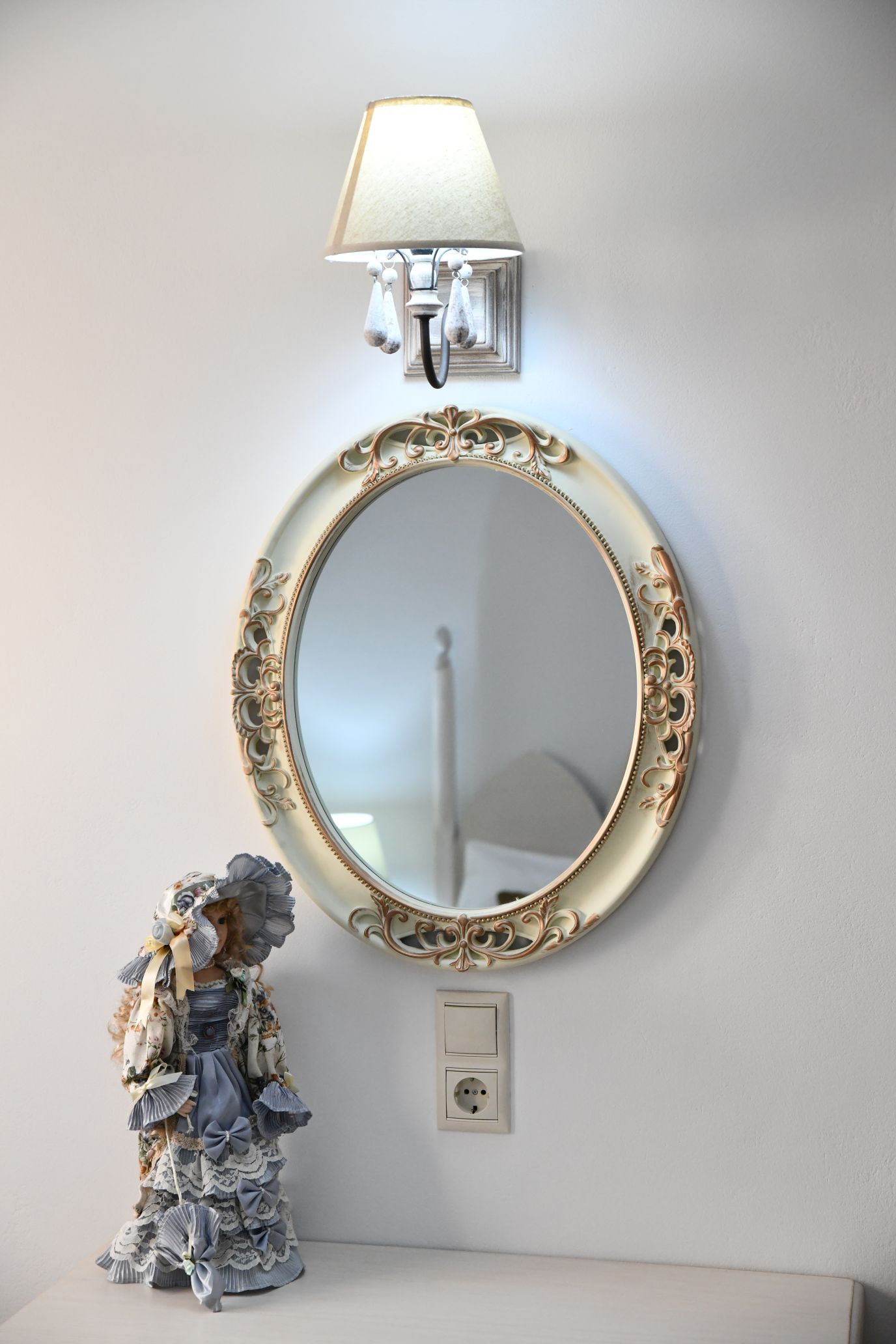 picture kleopatra mirror