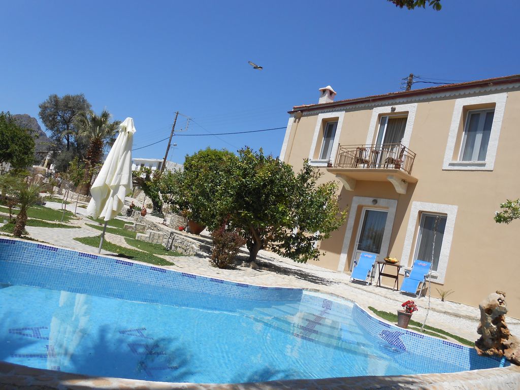 picture villa petra swimming pool